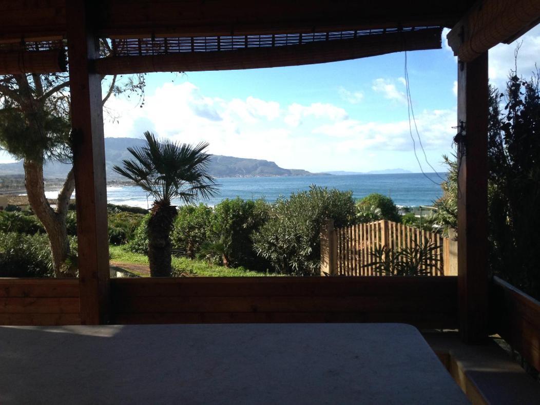 Casa Con Verande Sul Mare A 2 Minuti A Piedi Dalla Spiaggia Custonaci Ngoại thất bức ảnh